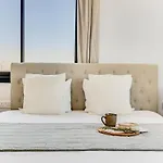 Sanders Crystal 2 Limassol