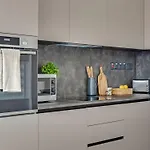 Pensiune Sanders Crystal 2 Limassol