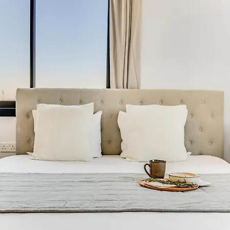Sanders Crystal 2 * Limassol
