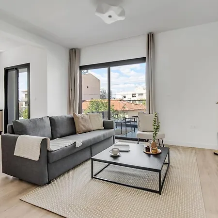 Sanders Crystal 2 Λεμεσός