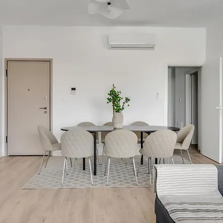 Guest house Sanders Crystal 2