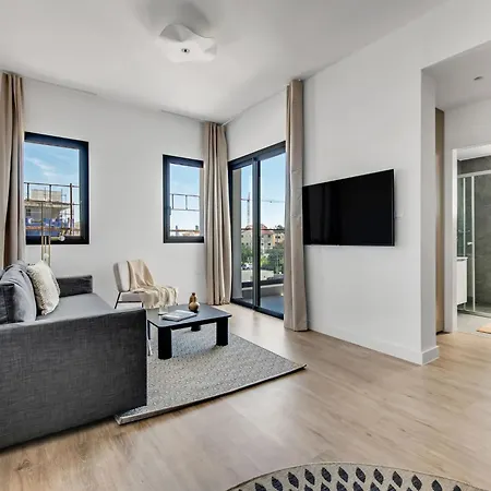 Sanders Crystal 2 4*