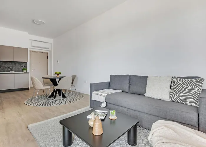 Pensiune Sanders Crystal 2 Limassol